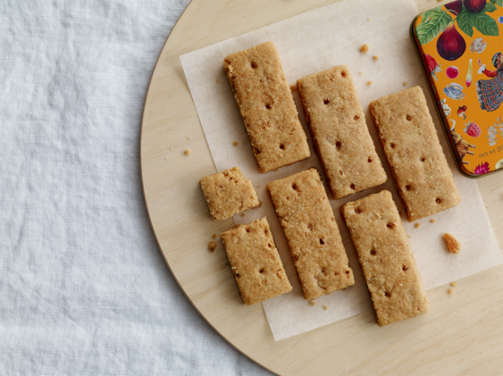 crabtree-evelyn_instagram-stem-ginger-shortbread_wide-770x577