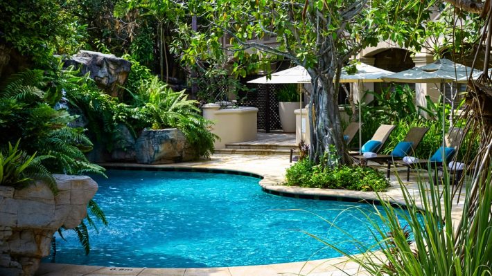 sofitel-singapore-sentosa-so-spa-float-pool