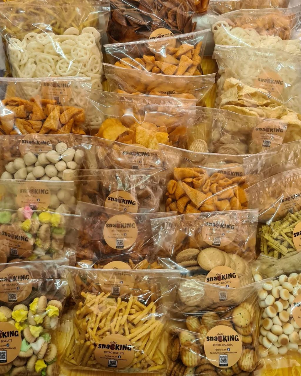 商场惊现古早零食店snacking儿时回忆经典重现78零食仅从120起寻回